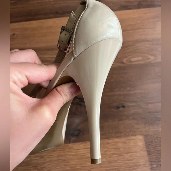 Guess Peeptoe High Heels in Nude - Picture 7 of 14